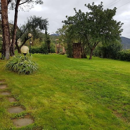 Borgo Degli Ulivi Depandance Villa คาโปแตร์รา ภายนอก รูปภาพ