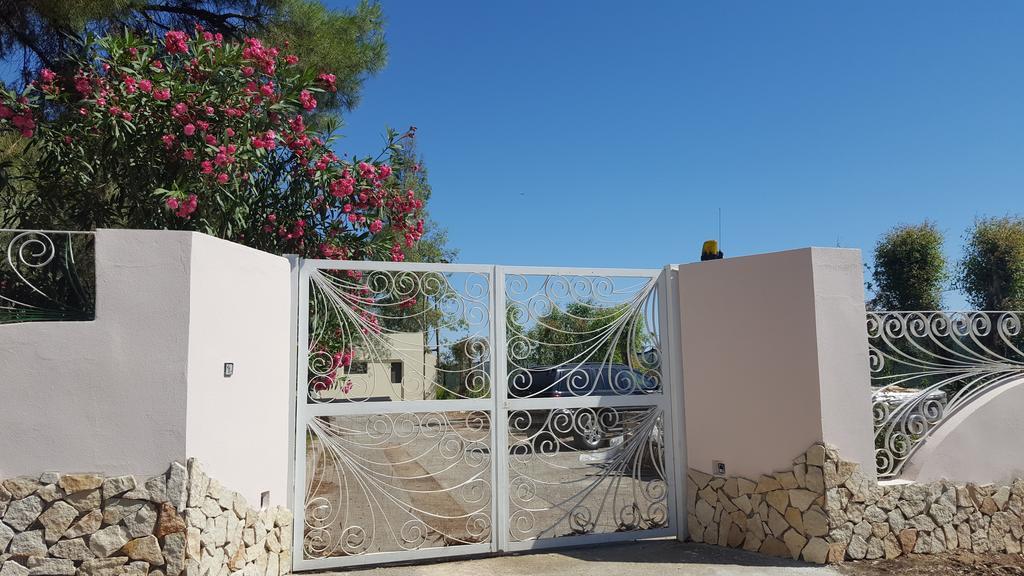 Borgo Degli Ulivi Depandance Villa คาโปแตร์รา ภายนอก รูปภาพ