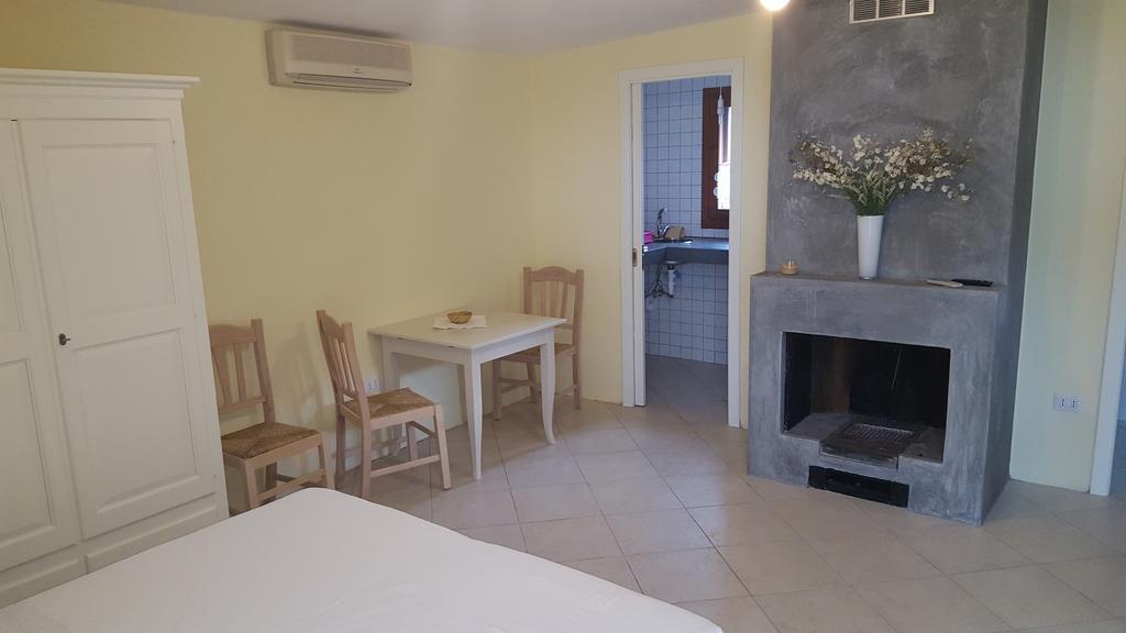 Borgo Degli Ulivi Depandance Villa คาโปแตร์รา ภายนอก รูปภาพ